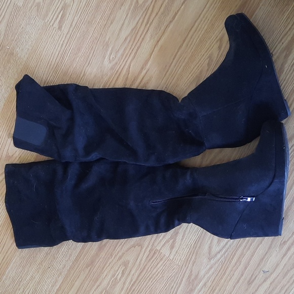 Knee high soft and stretchy boots - Picture 4 of 6